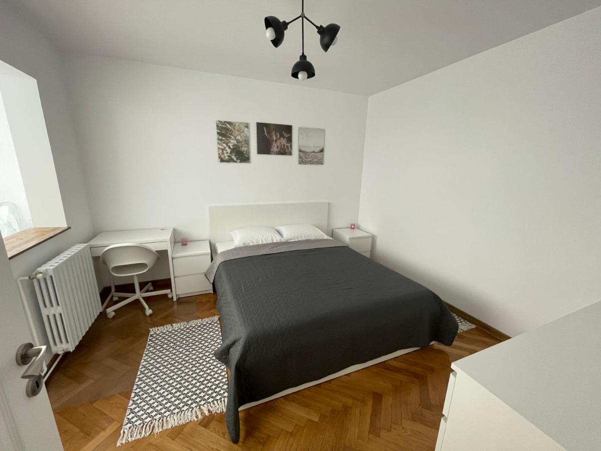 Apartament De Lux Semicentral Iasi Buitenkant foto