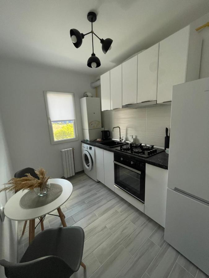 Apartament De Lux Semicentral Iasi Buitenkant foto