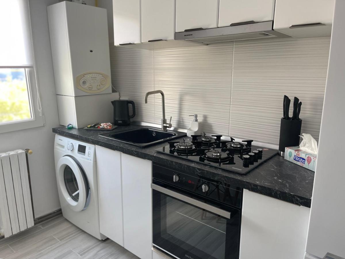 Apartament De Lux Semicentral Iasi Buitenkant foto