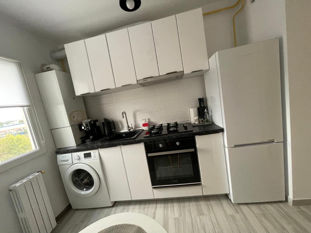 Apartament De Lux Semicentral Iasi Buitenkant foto