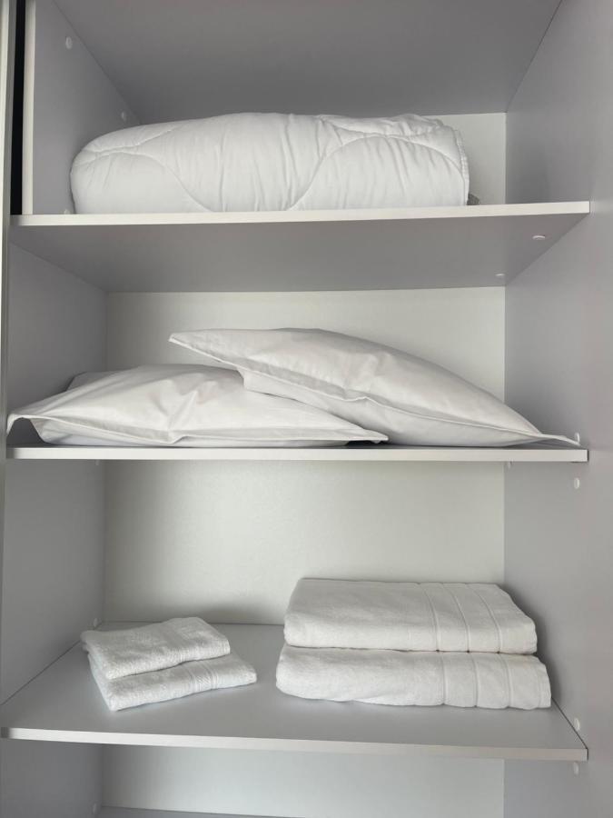 Apartament De Lux Semicentral Iasi Buitenkant foto